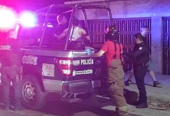 Abandonan a joven golpeado y con el rostro encintado en la colonia López Mateos de Culiacán