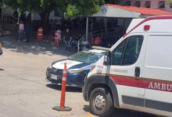 Le cae un vehículo en las piernas mientras lo reparaba en Culiacán