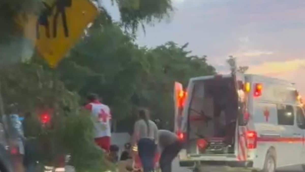 El herido recibió atención médica por parte de la Cruz Roja. FOTO: Cortesía