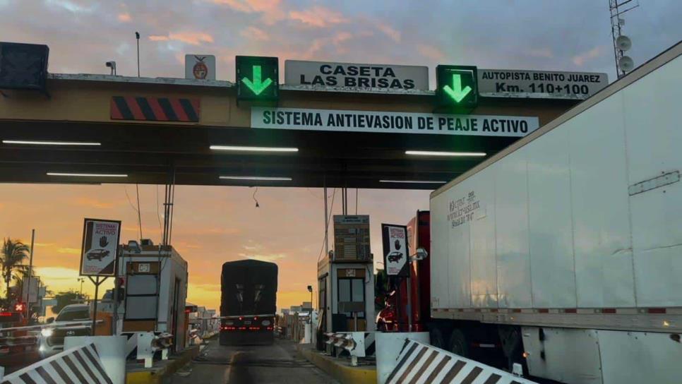 ¡Ya no te puedes volar la caseta! Instalan dobles barreras en casetas de cobro en Sinaloa