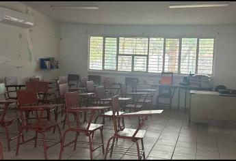 Cinco escuelas de la zona sur permanecen sin luz por retrasos de la CFE