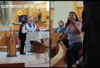 Sacerdote corre a mujer y a su bebé en plena misa, y todo sale mal  | VIDEO 