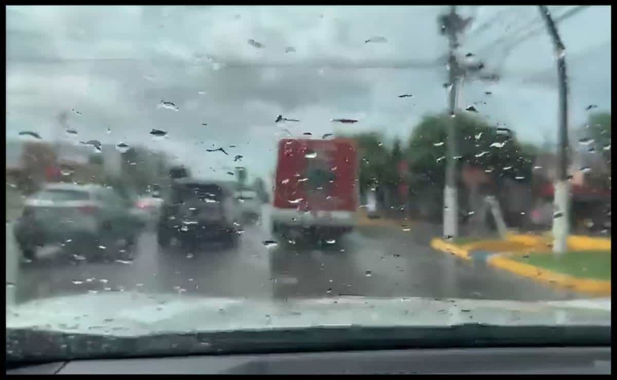 Se cumple pronóstico y llueve en toda la ciudad de Los Mochis 