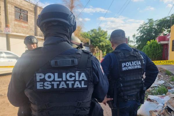 Hombre se pega un balazo en el rostro accidentalmente al manipular un rifle en Navolato