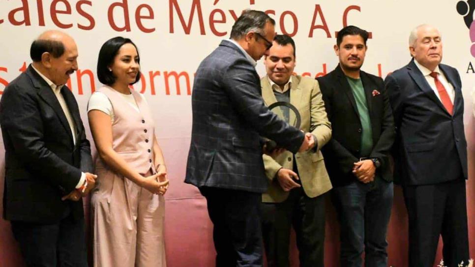 AALMAC reconoce a Gerardo Vargas por su gobierno alineado a la 4T