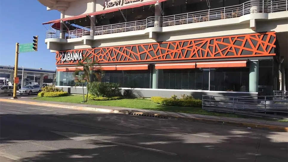 Restaurante Cabanna, ubicado en la zona 3 ríos. FOTO: @iris_sanchez29 en X