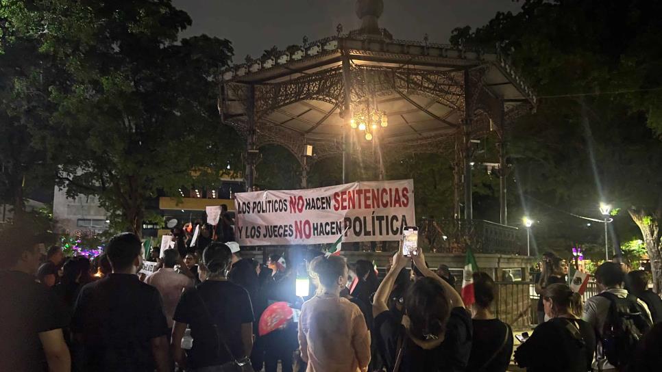 Jueces y magistrados marchan en contra de la Reforma al Poder Judicial, en Culiacán