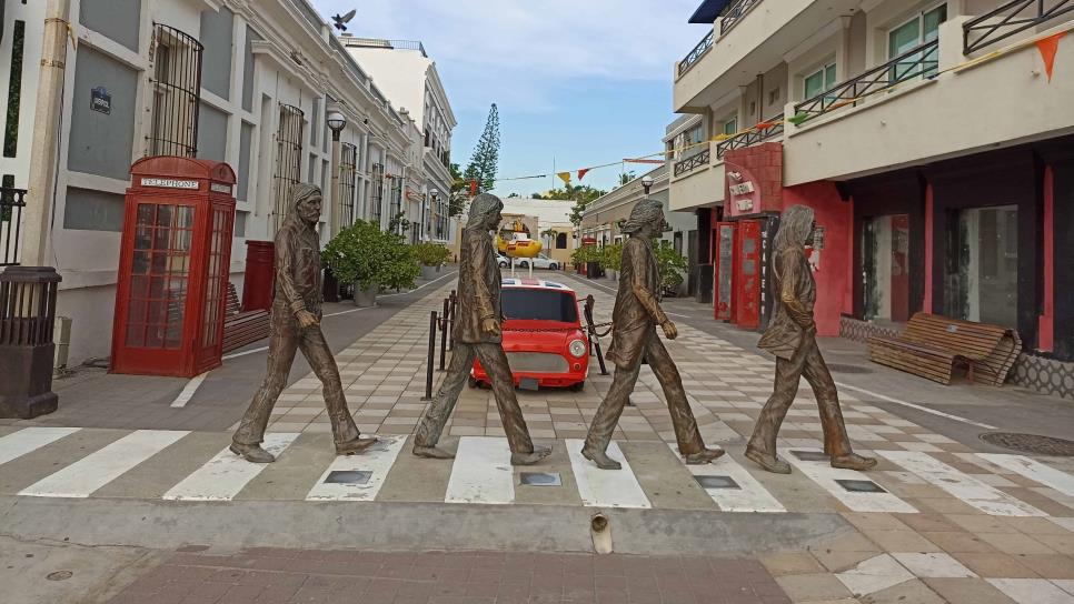 Este es el callejón más famoso de Mazatlán por las estatuas de icónicos músicos y su gastronomía