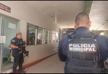 Trasladan a un herido de bala de la sindicatura de Costa Rica a Culiacán tras enfrentamiento