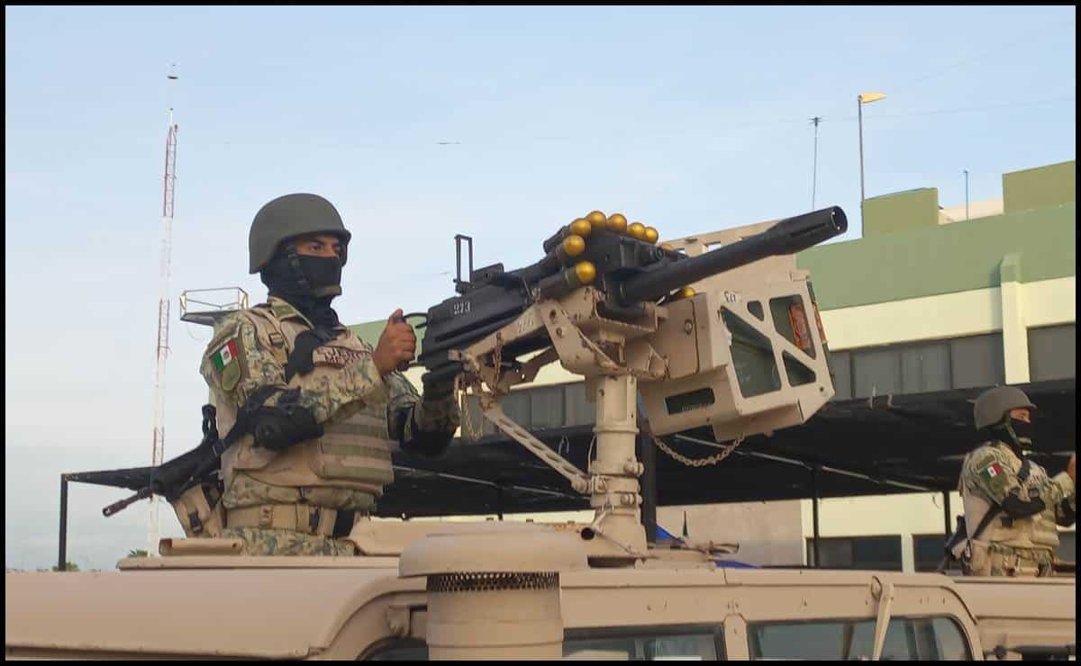 Marina asegura vehículo y municiones en La Laguna Colorada, Culiacán