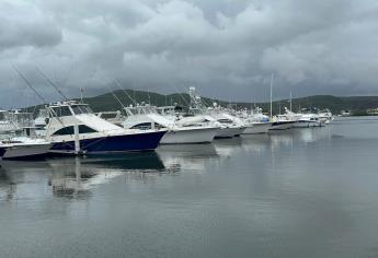 Reactivan puerto de Topolobampo tras paso de Ileana