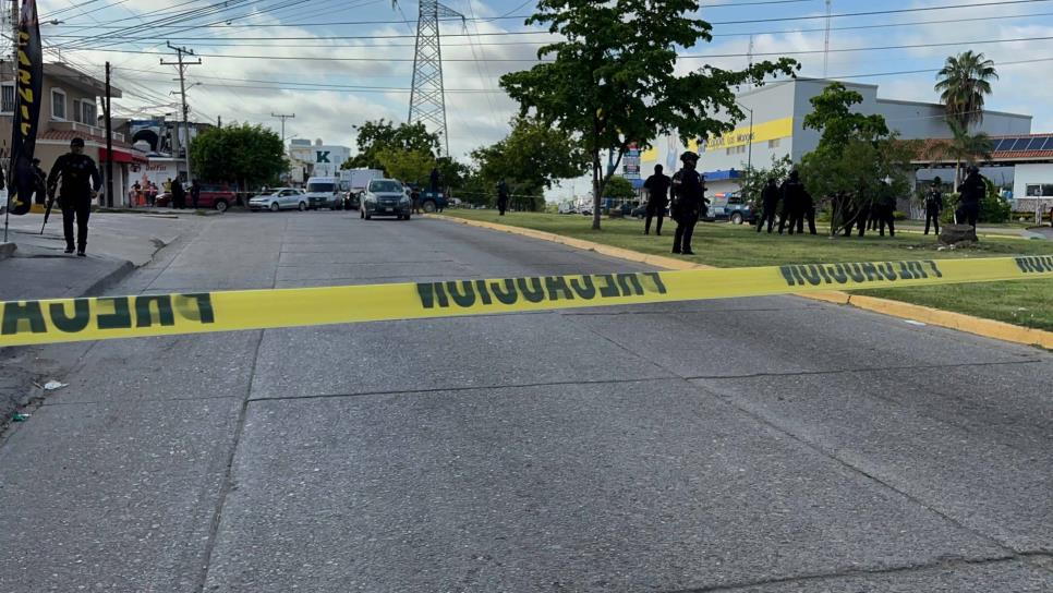 A balazos muere policía municipal de Mazatlán frente al fraccionamiento Los Mangos