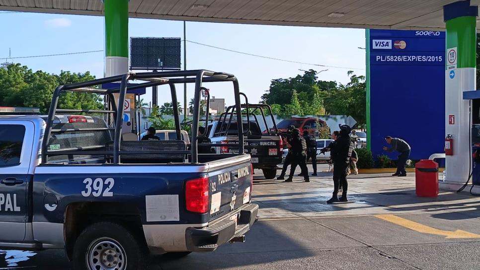 Así se escucha la balacera EN VIVO en el Sector Tres Ríos de Culiacán