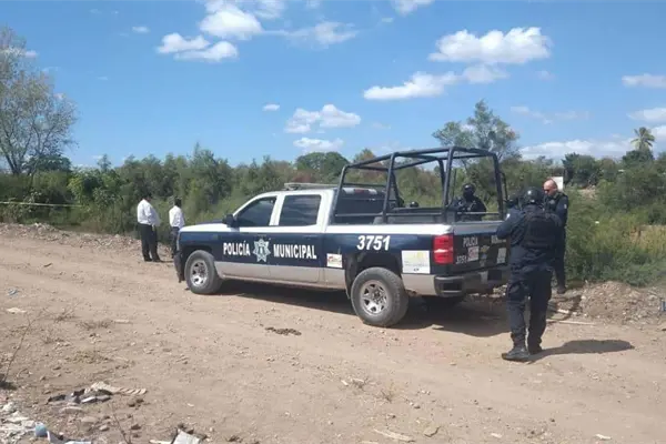 Encuentran hombre asesinado a balazos en el poblado de El Melón, sindicatura de Quilá