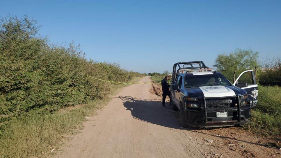 Localizan a un hombre muerto y flotando en el canal Alto, a espaldas de Batamote, Guasave