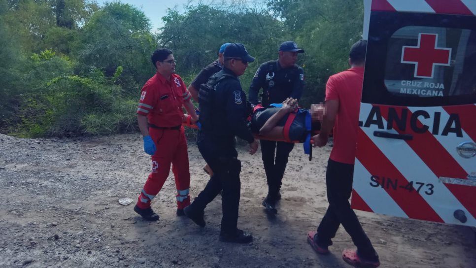 Encuentran un hombre golpeado y con fracturas en el río Sinaloa en Guasave