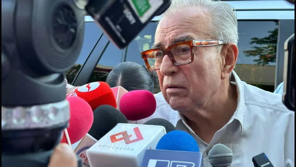 Aparición de mantas que acusan a militares de levantar a personas forman parte de la violencia: Rocha