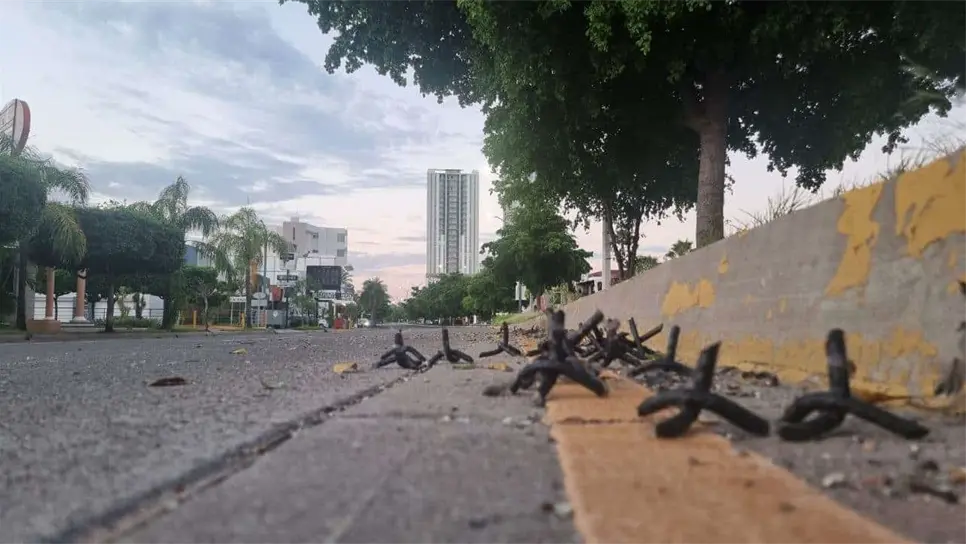 Los artefactos fueron lanzados alrededor de las 5 de la mañana. FOTO: Luz Noticias