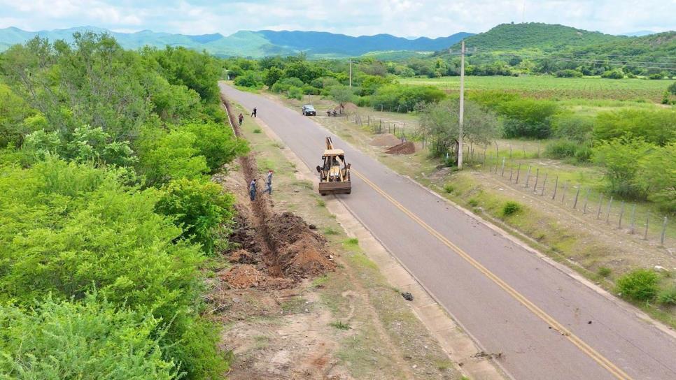 Gildardo Leyva anuncia ampliación del acueducto de Tetaroba a Bamicori en El Fuerte