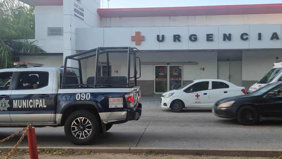 Llega hombre herido de bala y golpeado a la Cruz Roja de Culiacán