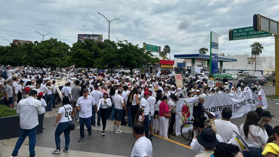 ¡Queremos paz! Salen a las calles de Culiacán a marchar para pedir un alto a la violencia