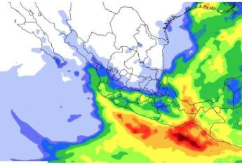 Sinaloa, bajo amenaza por posible ciclón tropical