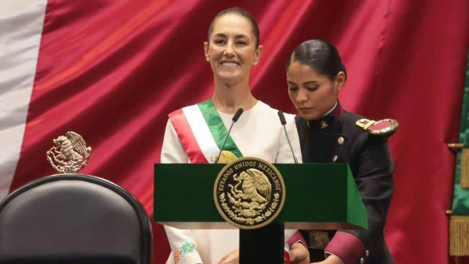 "Soy madre, abuela, científica y a partir de hoy por voluntad del pueblo la Presidenta de México": Claudia Sheinbaum 