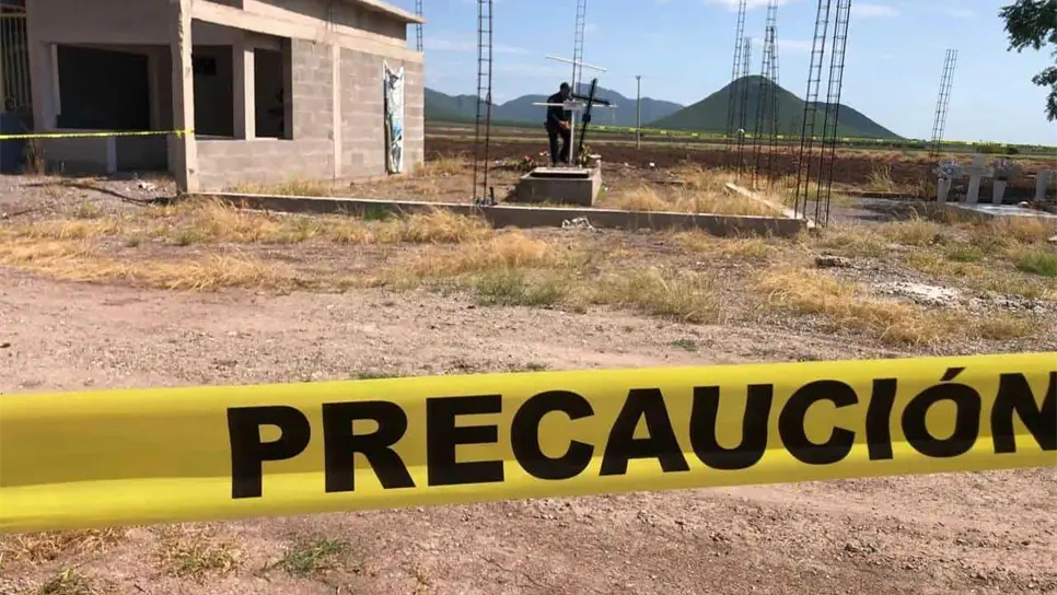 El cuerpo tenía varios días en el lugar.