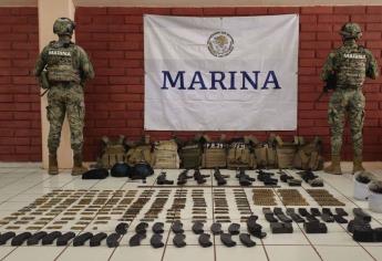 Marina asegura 9 armas, 2 vehículos y más de mil municiones en Villa Juárez, Navolato