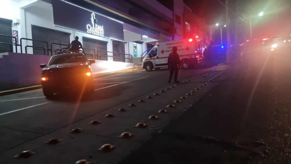 Un muerto y dos heridos tras atentado en un local comercial en la colonia Loma Linda en Culiacán