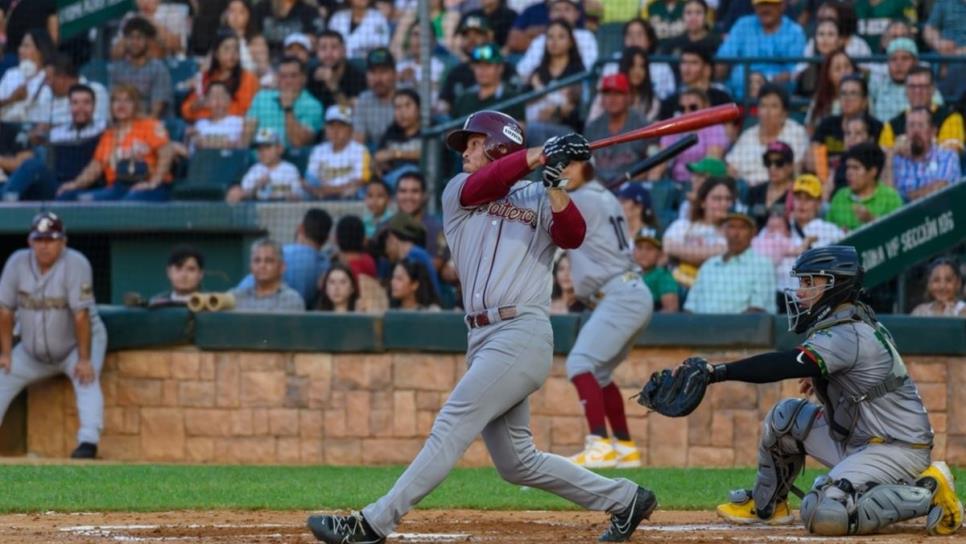 Tomateros de Culiacán vence a Cañeros de Los Mochis en el Chevron Park