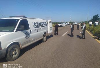 Encuentran cadáver de hombre asesinado a balazos a la orilla de la maxipista