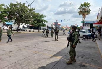 Ejército y Guardia Nacional realizan operativo de proximidad en comercios de Culiacán