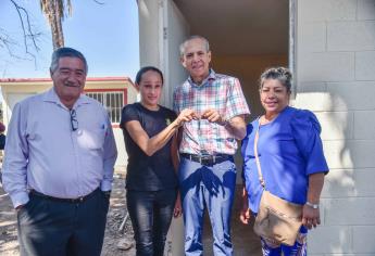 Familia que perdió casa por un incendio en Ahome; recibirán una nueva