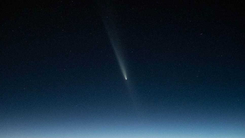 Mazatlán presencia el cometa del siglo", evento astronómico que no volverá en 80 mil años