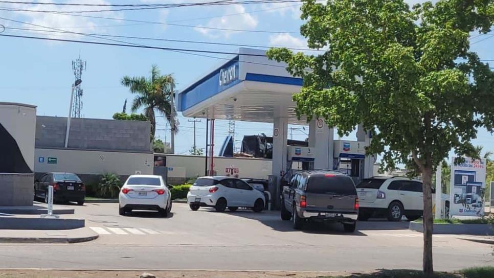 Precios de gasolina en Ahome bajan ligeramente, pero siguen por encima del promedio nacional