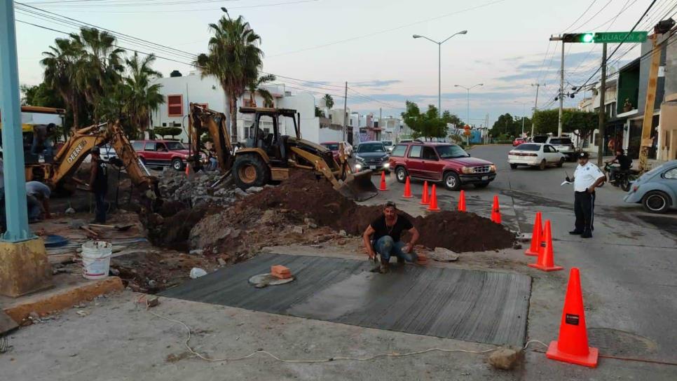 Cierran circulación en transitado crucero de Mazatlán por labores de mantenimiento