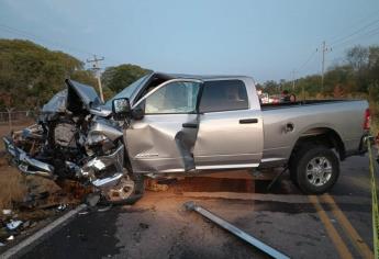 Empleado funerario muere al chocar de frente contra una camioneta en Costa Rica