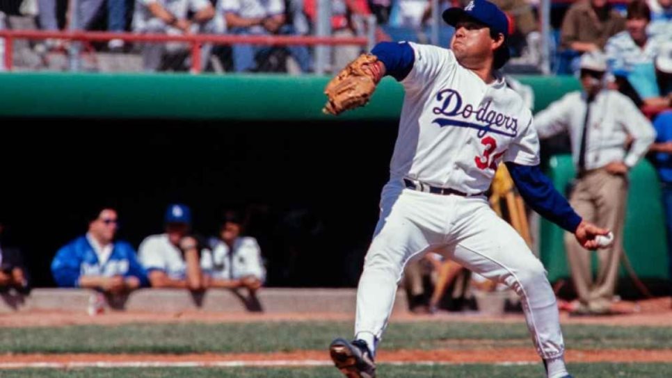 Cy Young y Novato del Año, los dos reconocimientos que hicieron único a Fernando Valenzuela 