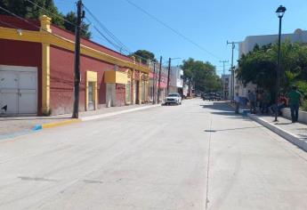 Rocha Moya entrega obras de pavimentación y patrullas de policía en Angostura