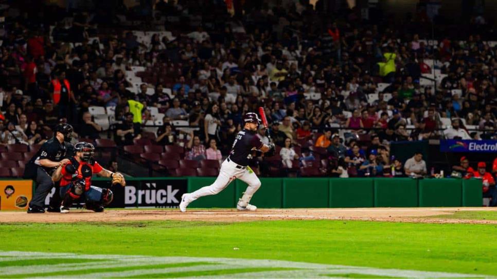 Apoyo masivo a los Tomateros de Culiacán en el Estadio Tomateros