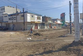 Negocios de la avenida Insurgentes en Mazatlán llevan meses cerrados por trabajos de remodelación