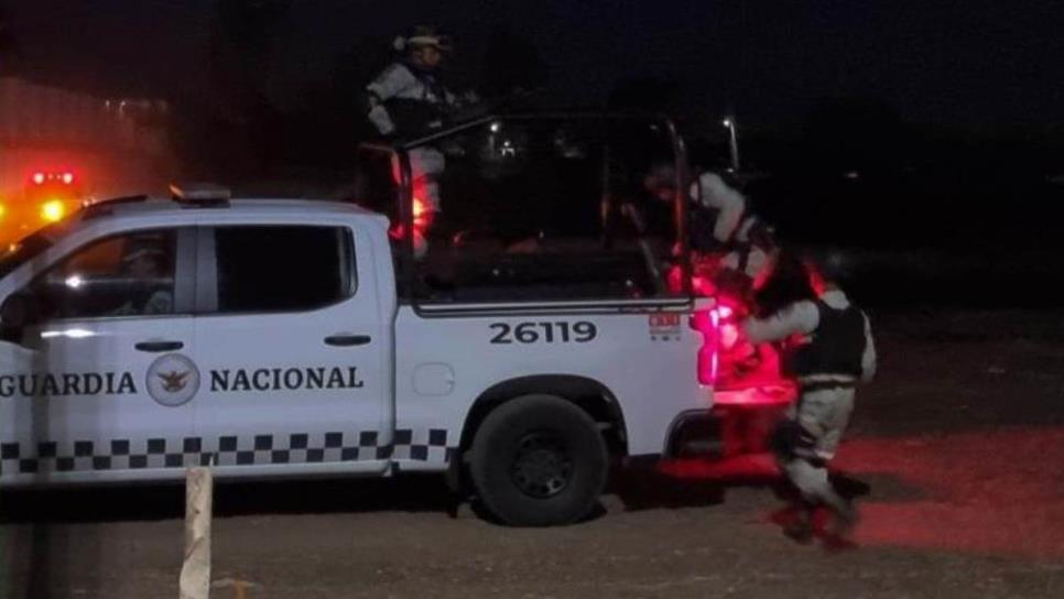 Guardia Nacional asegura camioneta con armas de fuego en Barrancos, Culiacán