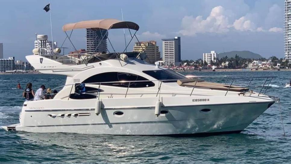 ¿Cuánto cobran por pasearse en un yate en Mazatlán en este fin de semana de puente?