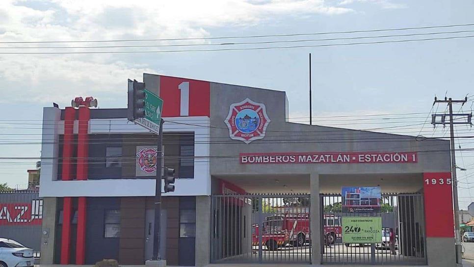 ¿Cuántas estaciones de Bomberos hay en Mazatlán y cuál es la de mayor antigüedad?