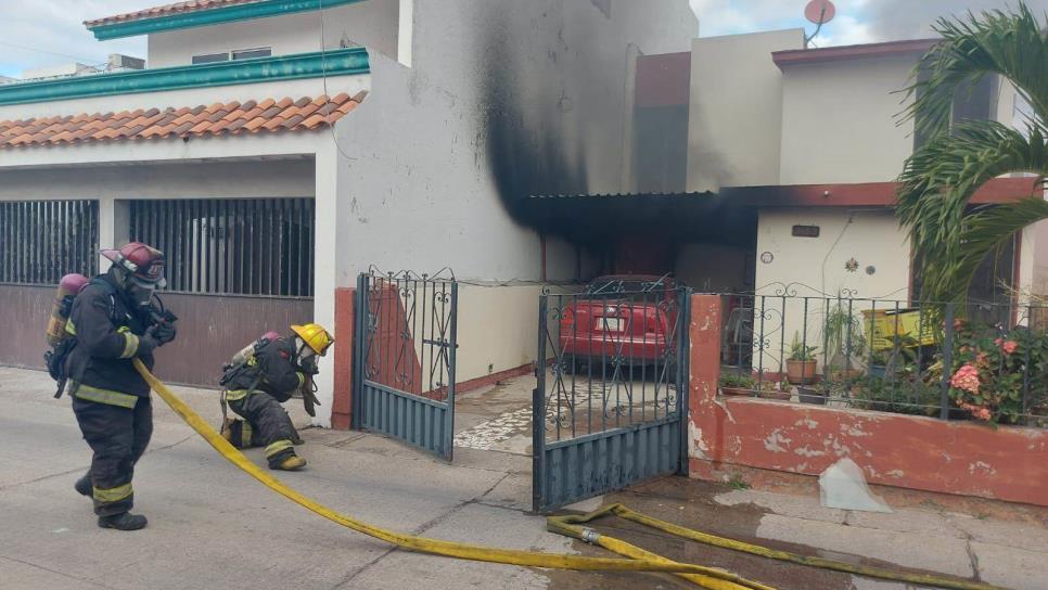 Un hombre resulta con quemaduras de primer grado tras incendio de su vivienda en Mazatlán