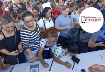 ¡Internet gratis por un año! Entregan en Mazatlán chips del "Programa Conectividad" a estudiantes de bachillerato