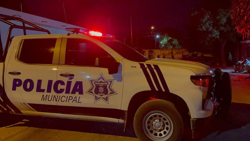 Balean y lesionan a hombre en la colonia Independencia de Mazatlán