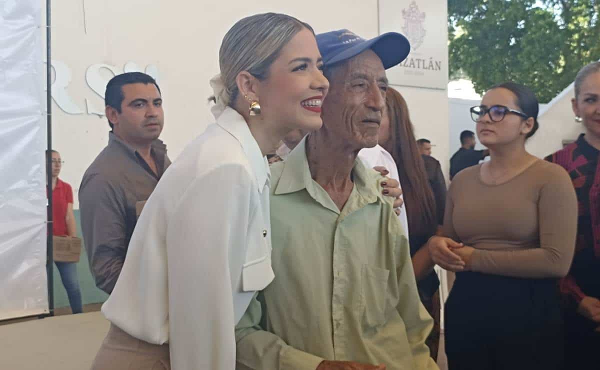 Estrella Palacios entrega más de 400 despensas a familias vulnerables de Mazatlán