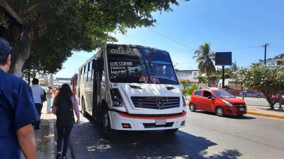 ¿Cuál es la ruta de camión en Mazatlán más larga que recorre casi toda la ciudad?